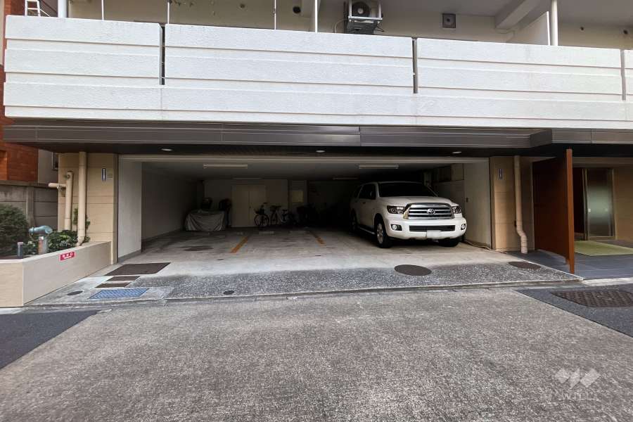 敷地内駐車場（屋内平面式）