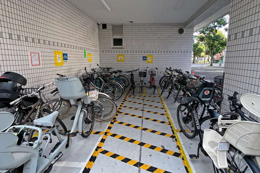 駐輪場