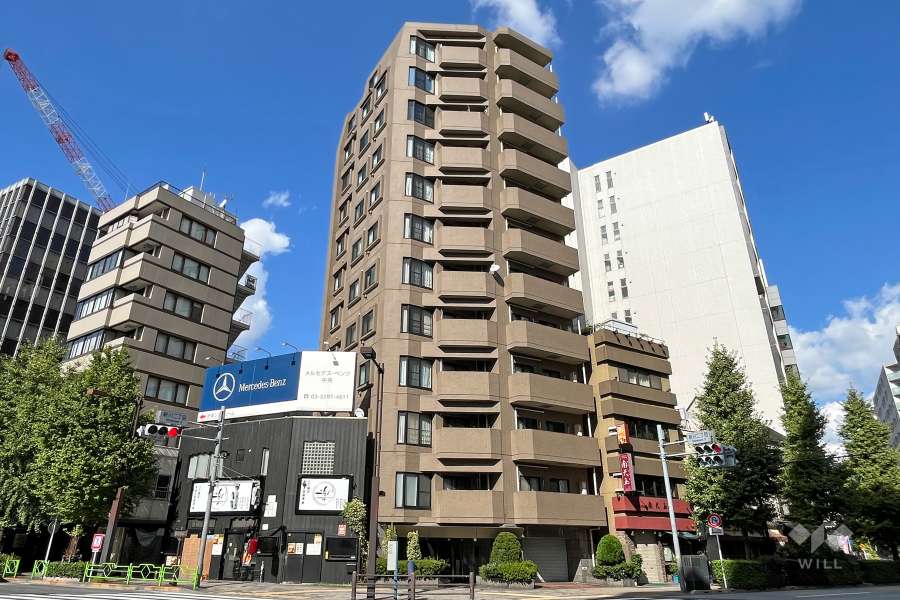 東京八重洲アムフラットの外観（南西側から）