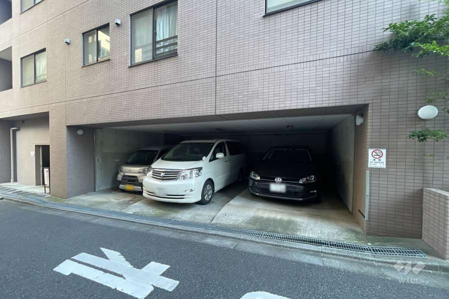 敷地内駐車場（屋内平面式）