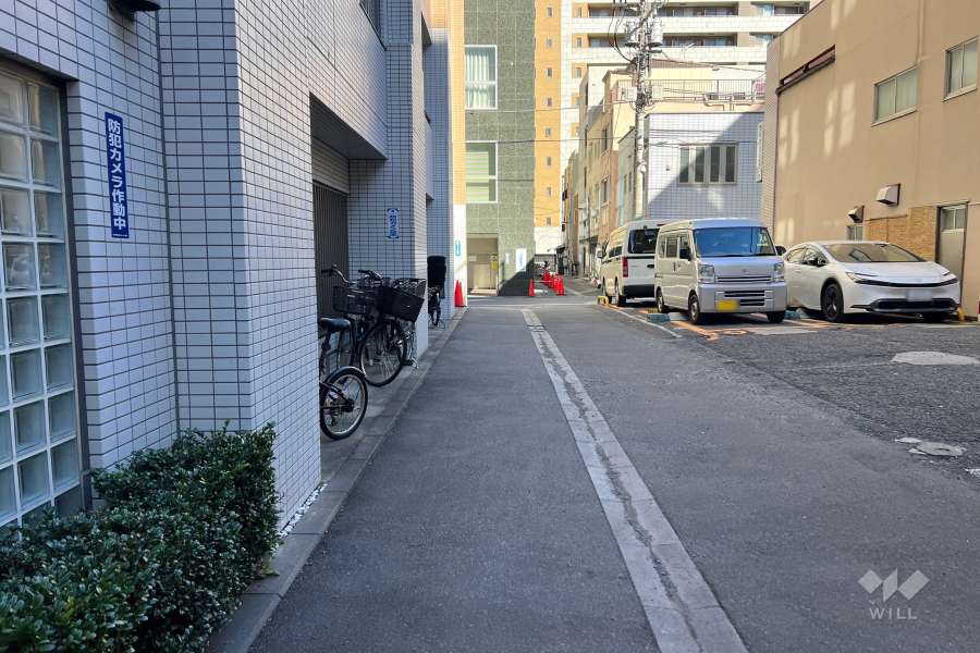 敷地南東側の前面道