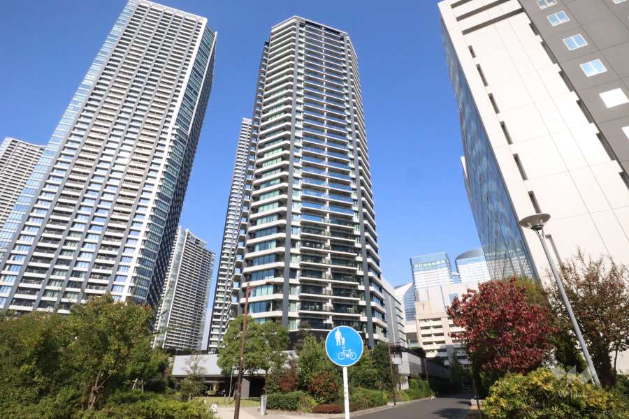 ベイサイドタワー晴海の外観（南東側から）