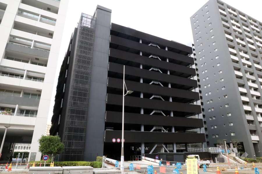 敷地内駐車場（自走式立体）