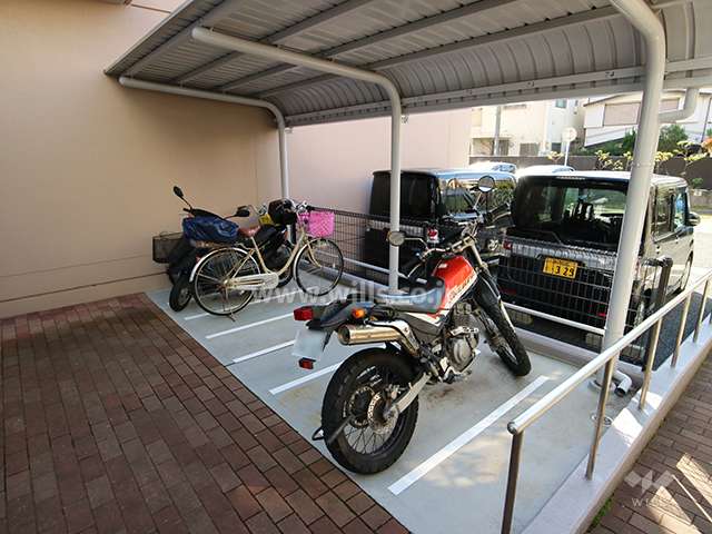 バイク置場
