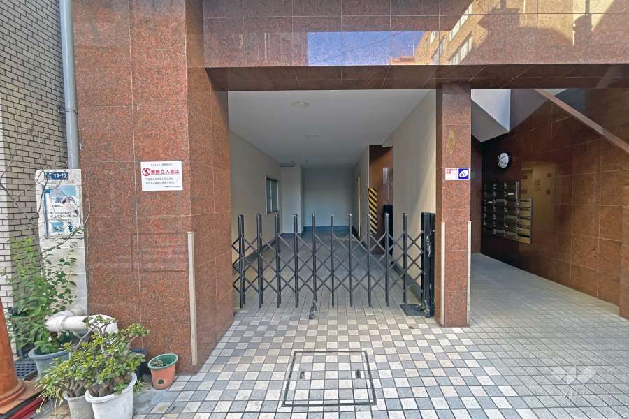 屋内に設けられた駐輪場