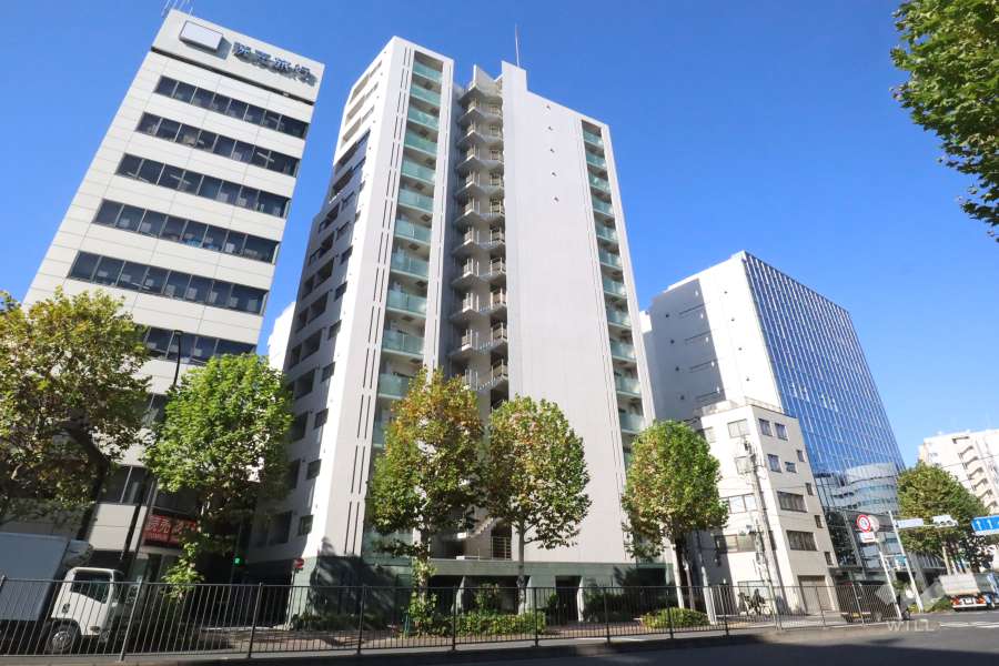 ファミール銀座イーストの外観(南側から)