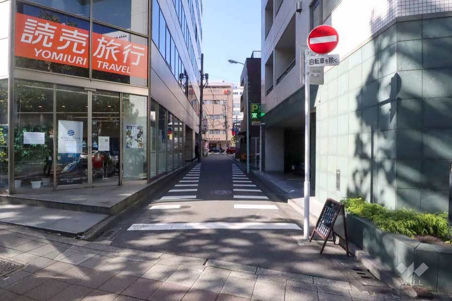 敷地南西側の前面道路　