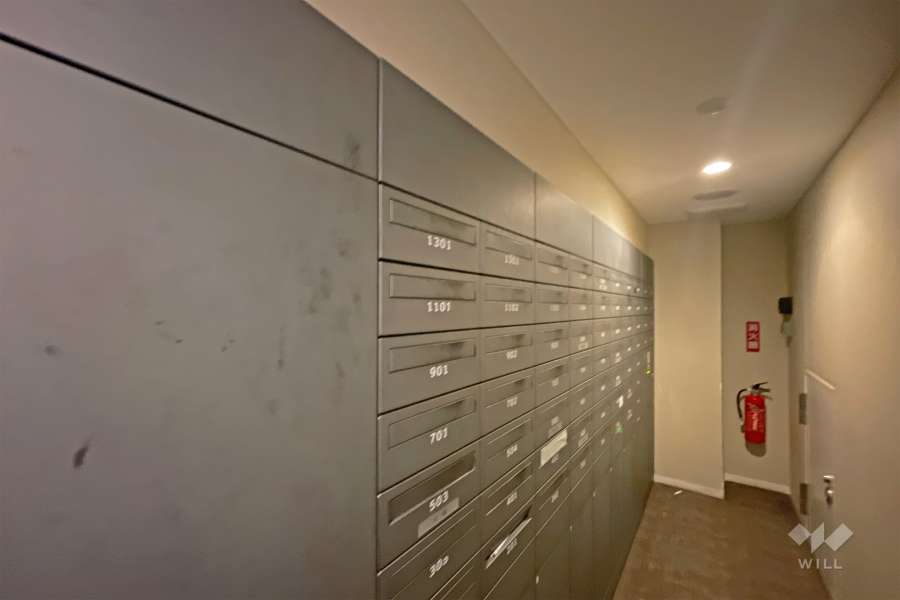 共用ポストと宅配ボックス