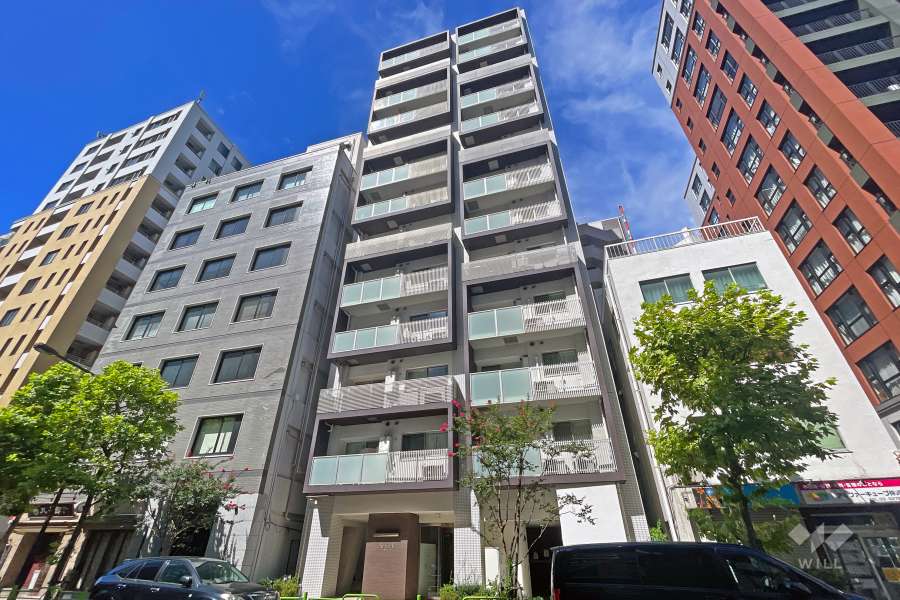 アルティザ東銀座の外観（東側から）