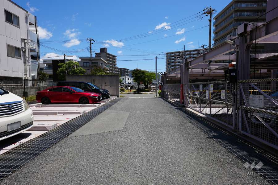 敷地内駐車場（屋外機械式）