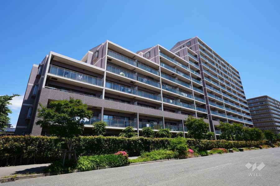 藤和シティホームズ西宮東町の外観（南西側から）
