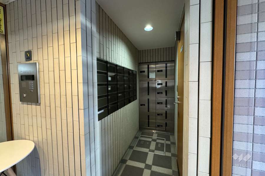 共用ポストと宅配ボックス