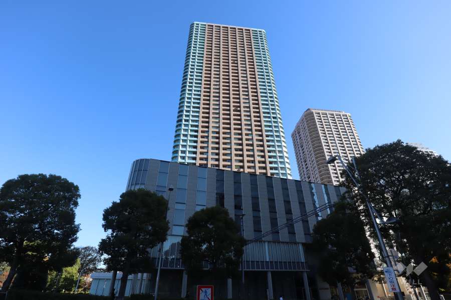 センチュリーパークタワー外観(南西側から)