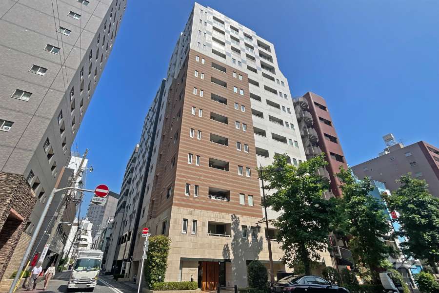 アスコットパーク日本橋の外観（西側から）
