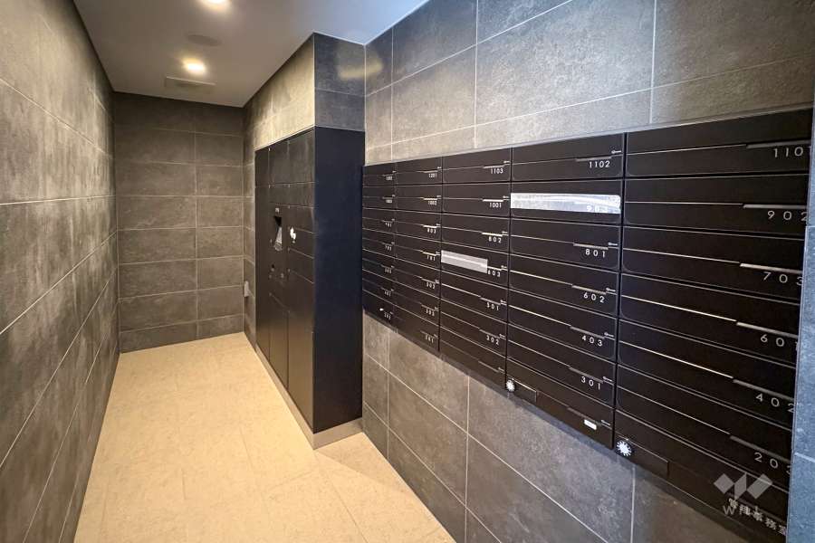 宅配ボックスと共用ポスト