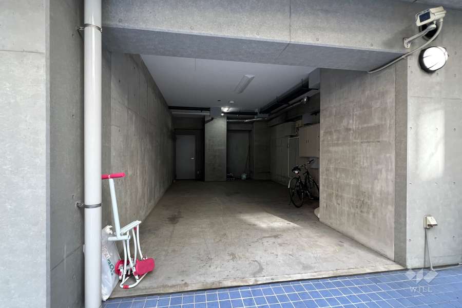 敷地内駐車場（屋内平面式）