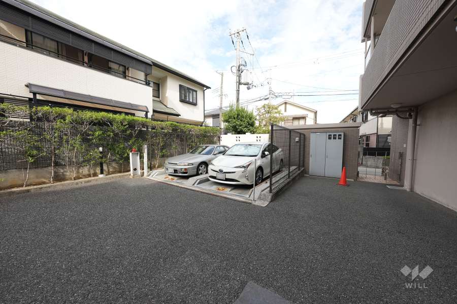 敷地内駐車場（屋外機械式）