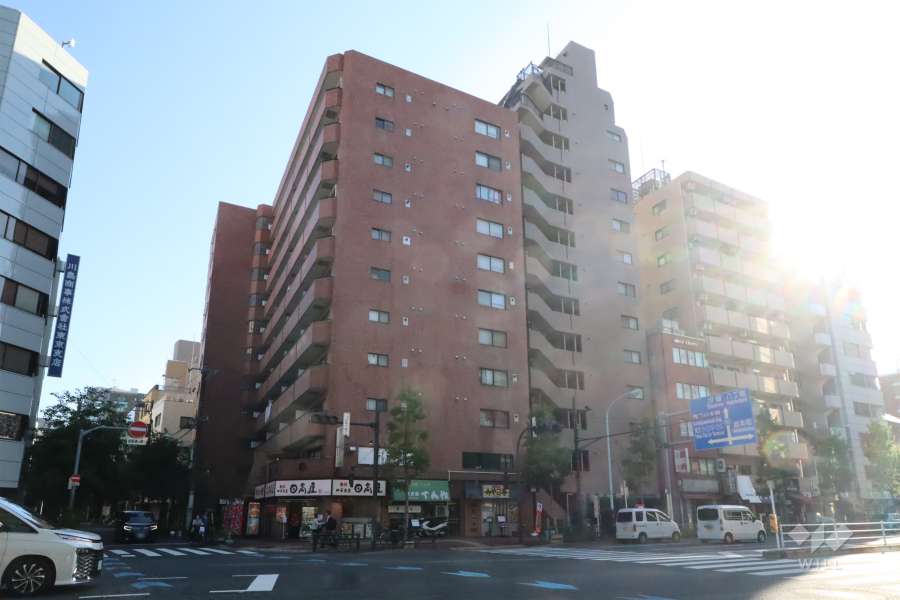 シャンボール日本橋の外観（北側から）