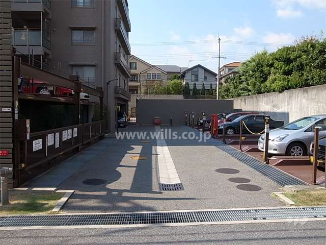 敷地内駐車場（屋外機械式）