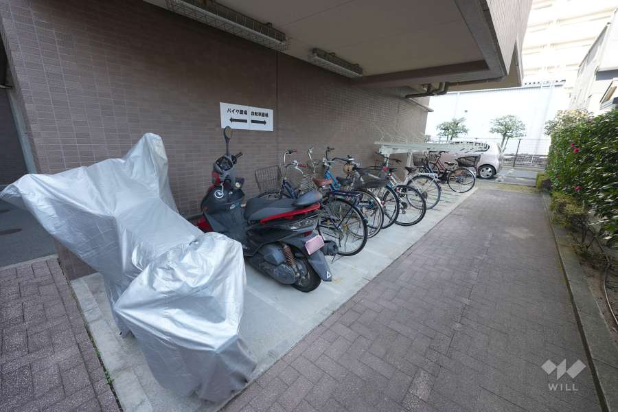 バイク置場・駐輪場