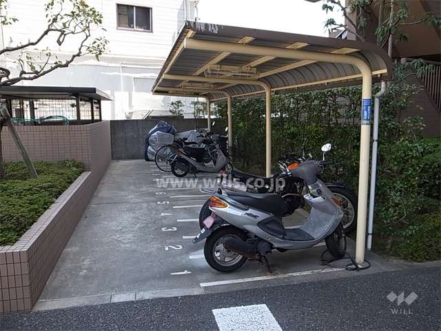 バイク置き場