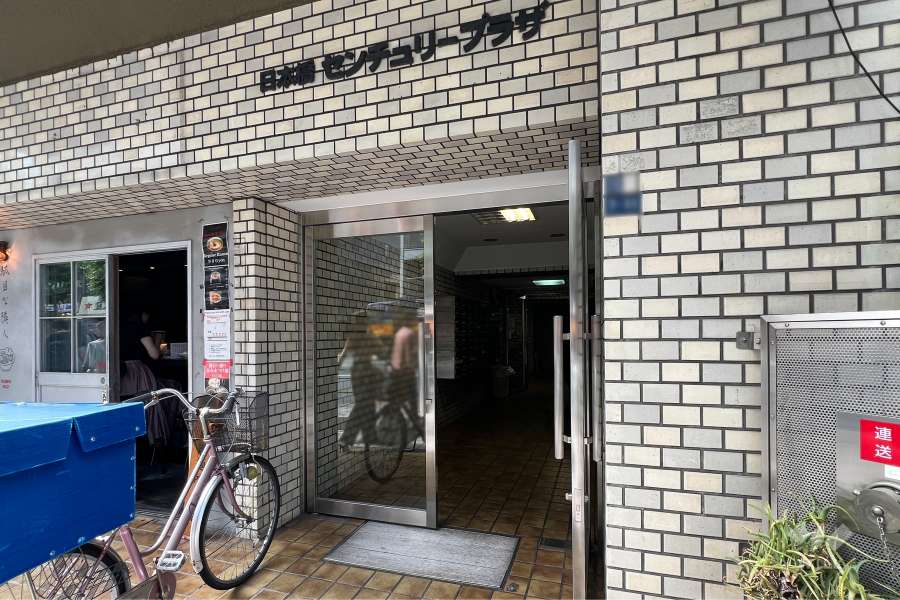 エントランス