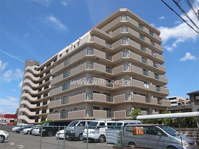 藤和シティホームズ甲子園の外観（南西側から）