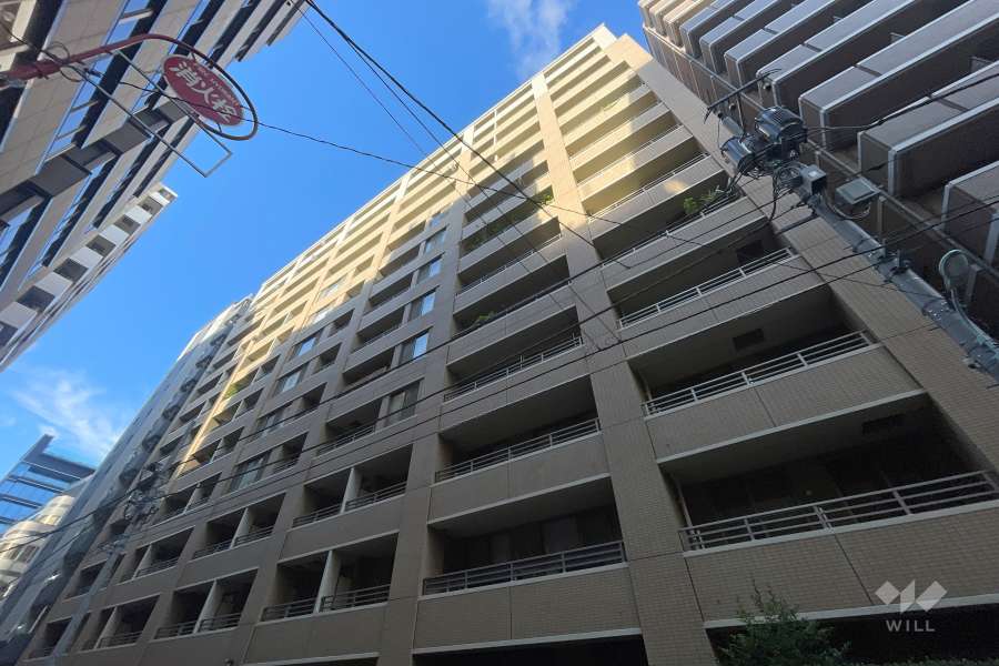 エフローレ日本橋の外観（東側から）　