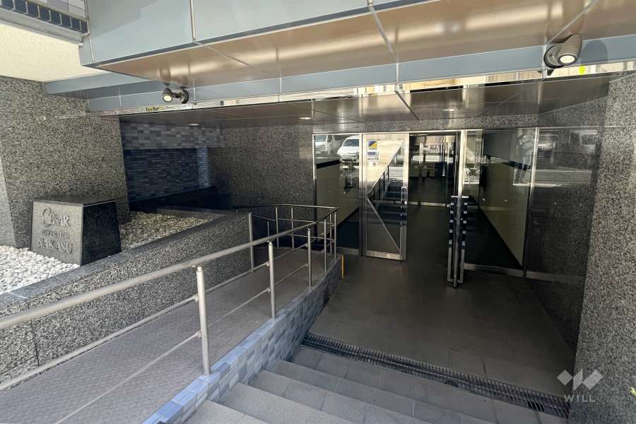 エントランスアプローチ　