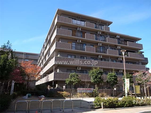 プランヴェール西宮門戸の外観（東側から）