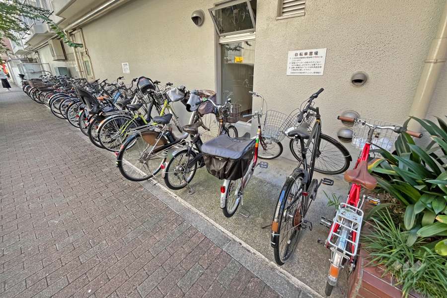 駐輪場