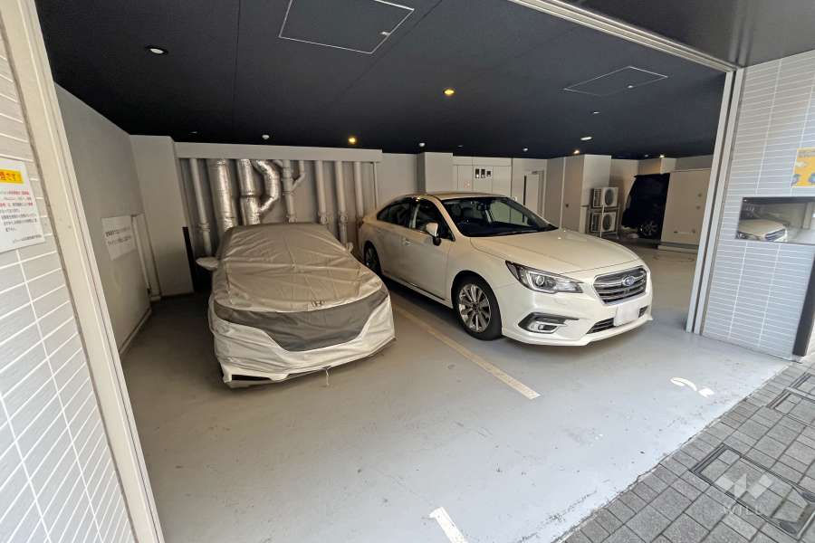 敷地内駐車場（屋内平面式）