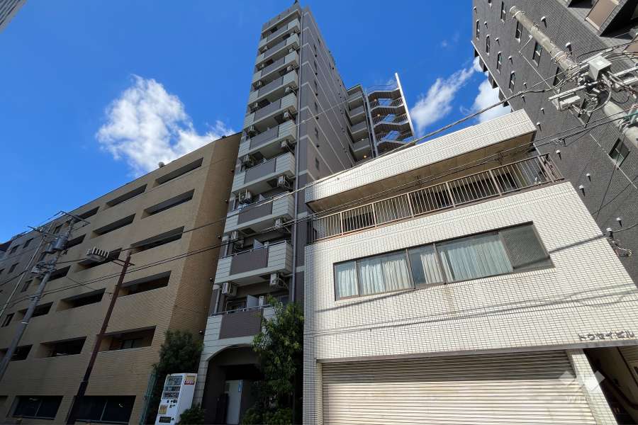 メインステージ日本橋箱崎２の外観（北東側から）