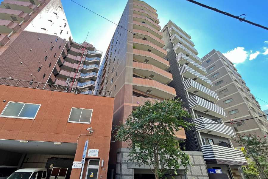 クレストフォルム日本橋リバーフロントタワーの外観（北西側から）