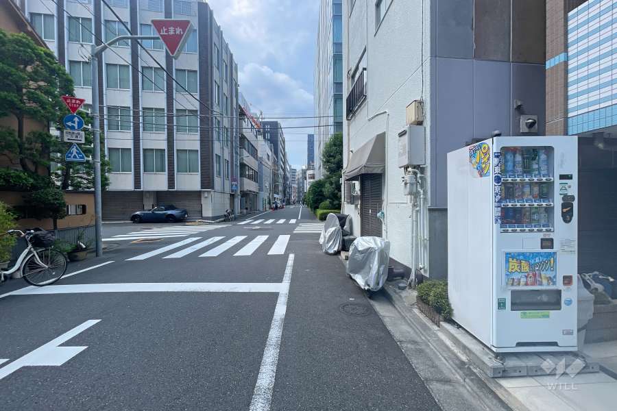 敷地南西側の前面道路