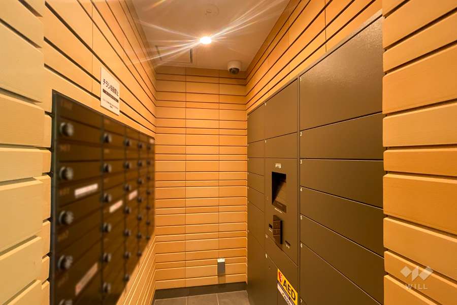 宅配ボックスと共用ポスト　