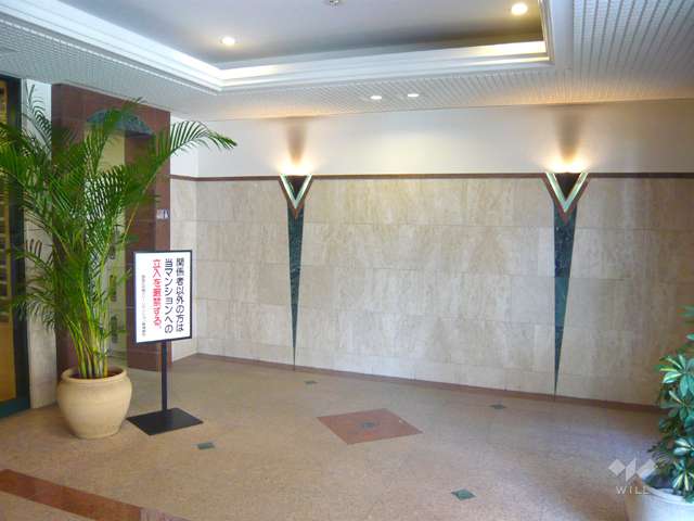 エントランスホール