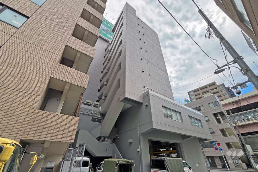 中央ビルディングの外観（北西側から）