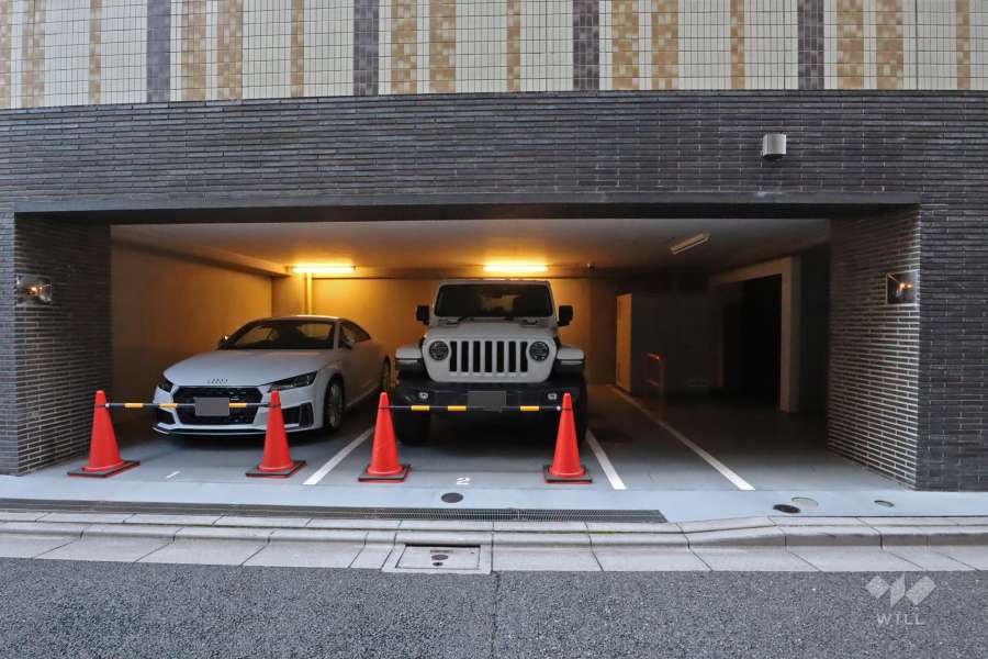 敷地内駐車場（屋内平面式）