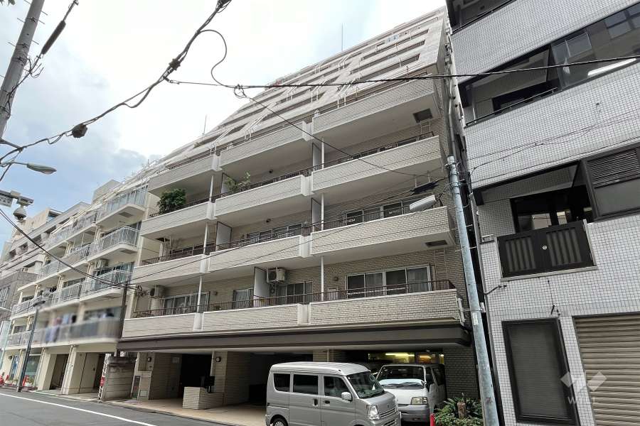中銀日本橋浜町マンシオンの外観（南側から）