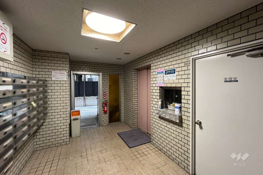 エントランスホール