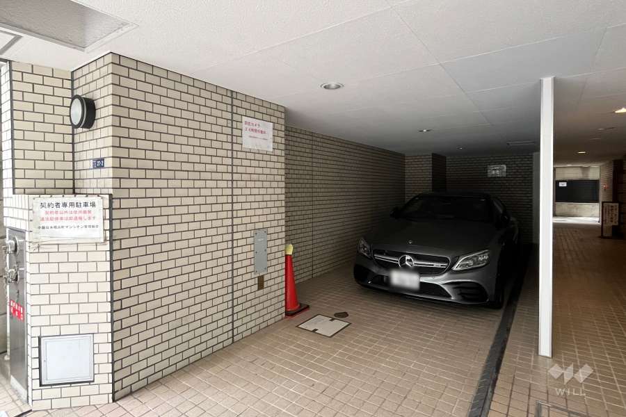 敷地内駐車場（屋内平面式）　