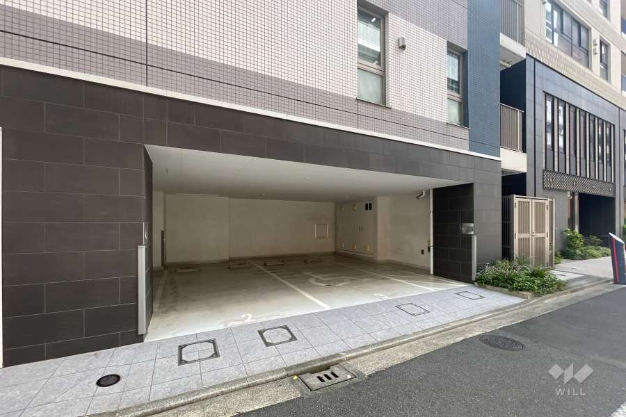 敷地内駐車場（屋内平面式）
