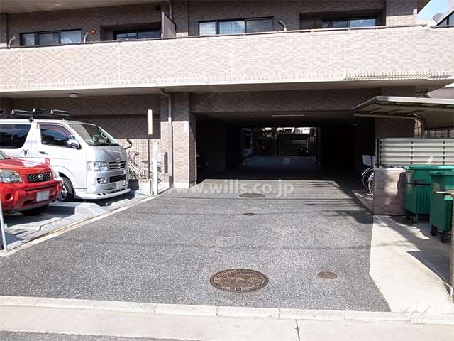 敷地内駐車場