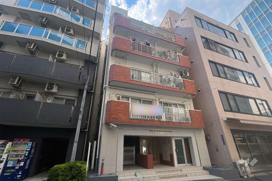 ワコー東日本橋マンションの外観（南東側から）