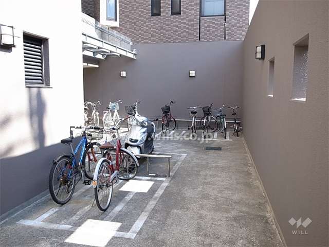駐輪場