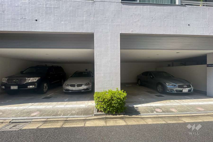 敷地内駐車場（屋内平面式）