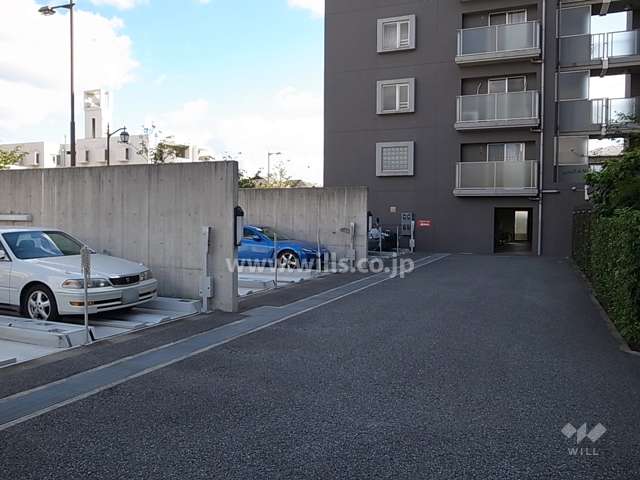 敷地内駐車場（屋外機械式）