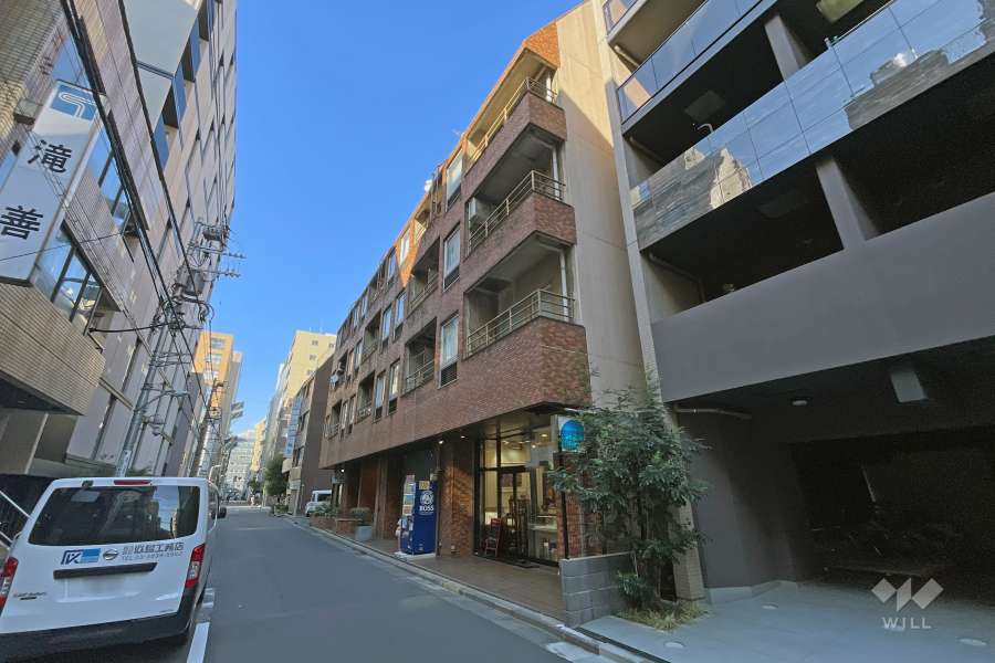 パレドール日本橋の外観（南西側から）