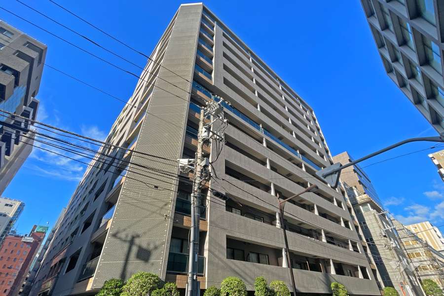 クレストフォルム日本橋の外観（南東側から）